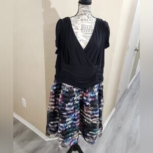 SL FASHIONS black and floral Midi party dress plus size 24 3X‎